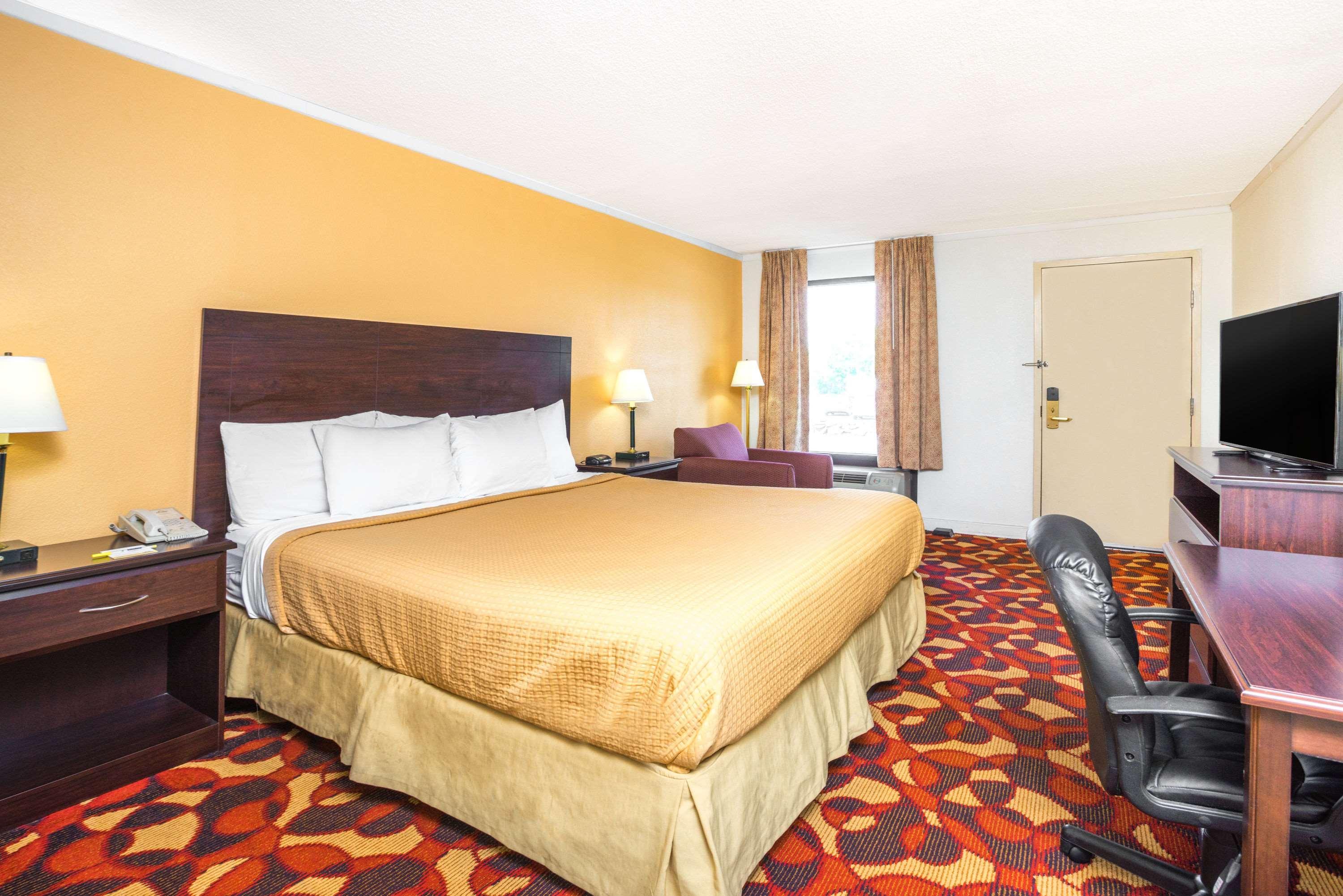 Days Inn By Wyndham Salem Luaran gambar